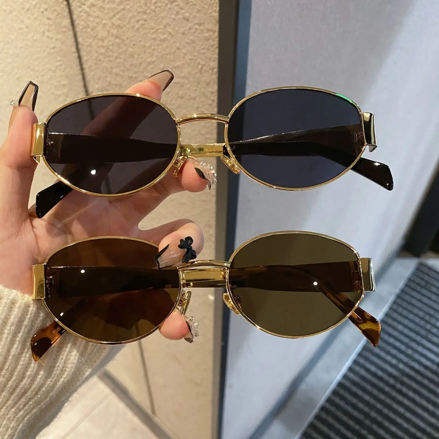 Neue kleine ovale Damen-Sonnenbrille, trendiges Luxus-Design, Metallrahmen, UV400-Brille für Damen, klassische Vintage-Sonnenbrille