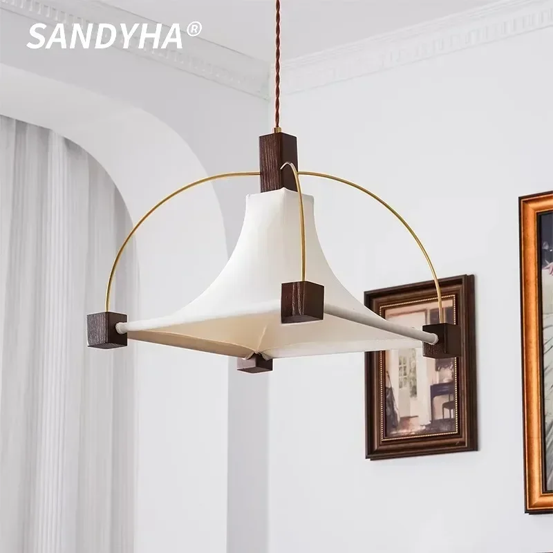 

SANDYHA Elegant Vintage LED Pendant Lamp Stylish Chandelier Solid Wood Fabric Lighting Ideal for Living Room Bedroom Home Decor