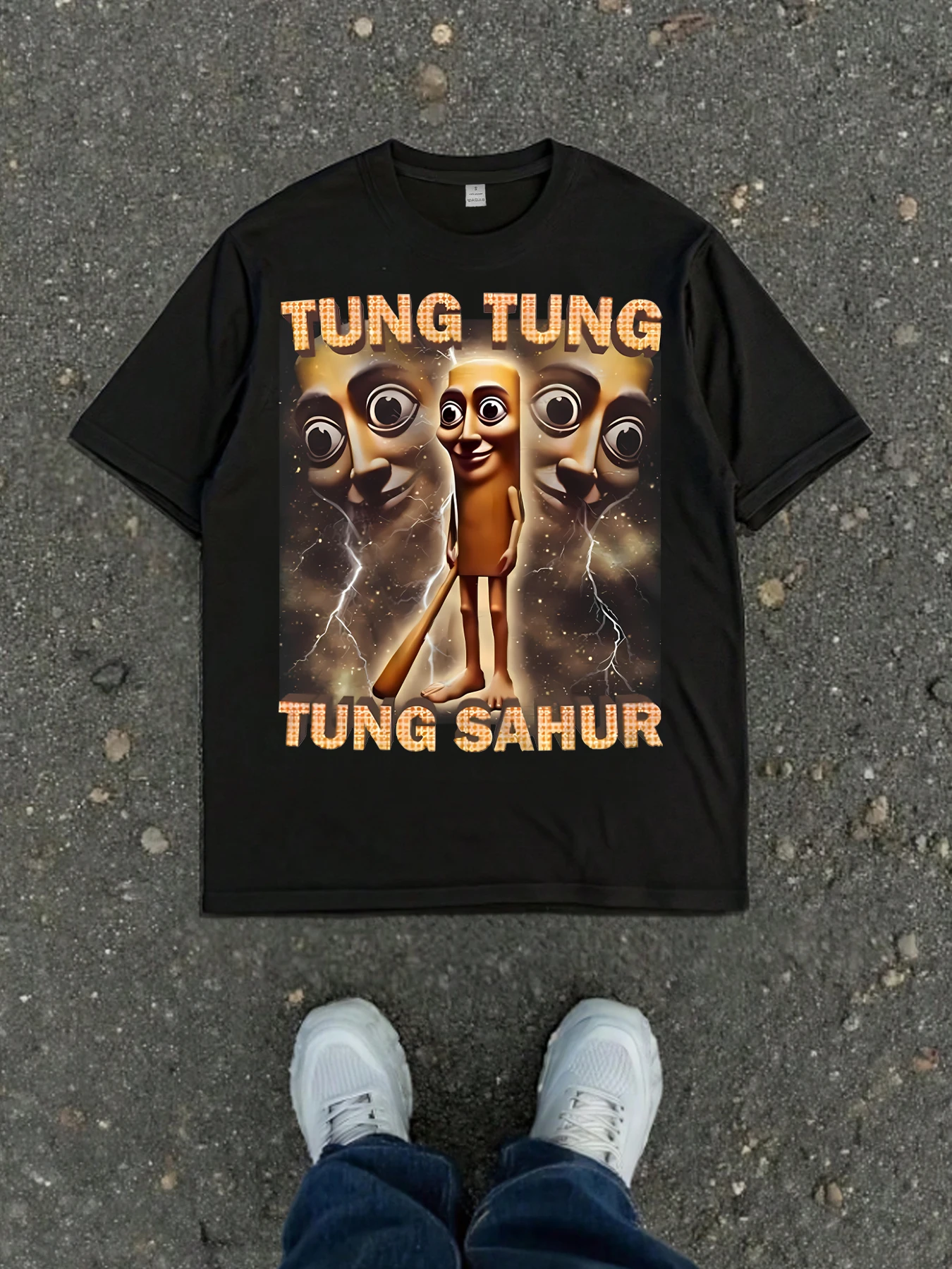 

A wooden man with a stick Plus size women's round neck short sleeve T-shirt with elastic half sleeves and trend