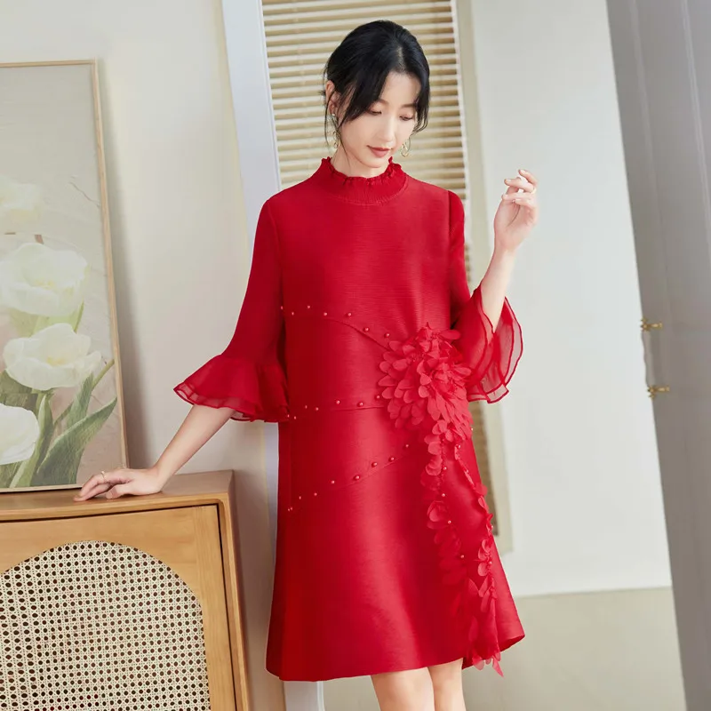 

Dress Autumn Women New Pink Red Fashion Ruffled Collar Beading Three Quarter Sleeve Loose Stretch Miyake Pleated Above The Knees