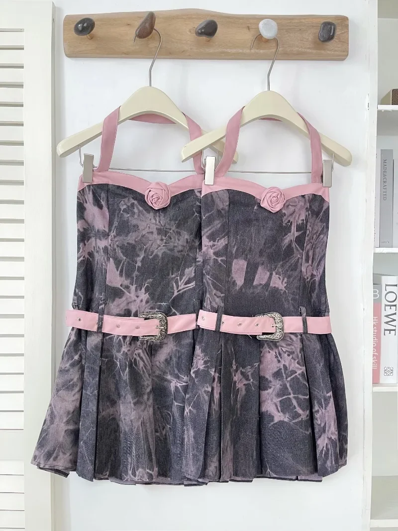 เดรสผ้ายีนส์คล้องคอเซ็กซี่, เดรสสายรัดสั้นทรงเอเข้ารูปสำหรับผู้หญิงเสื้อผ้าแฟชั่นผู้หญิงหวาน cewek seksi