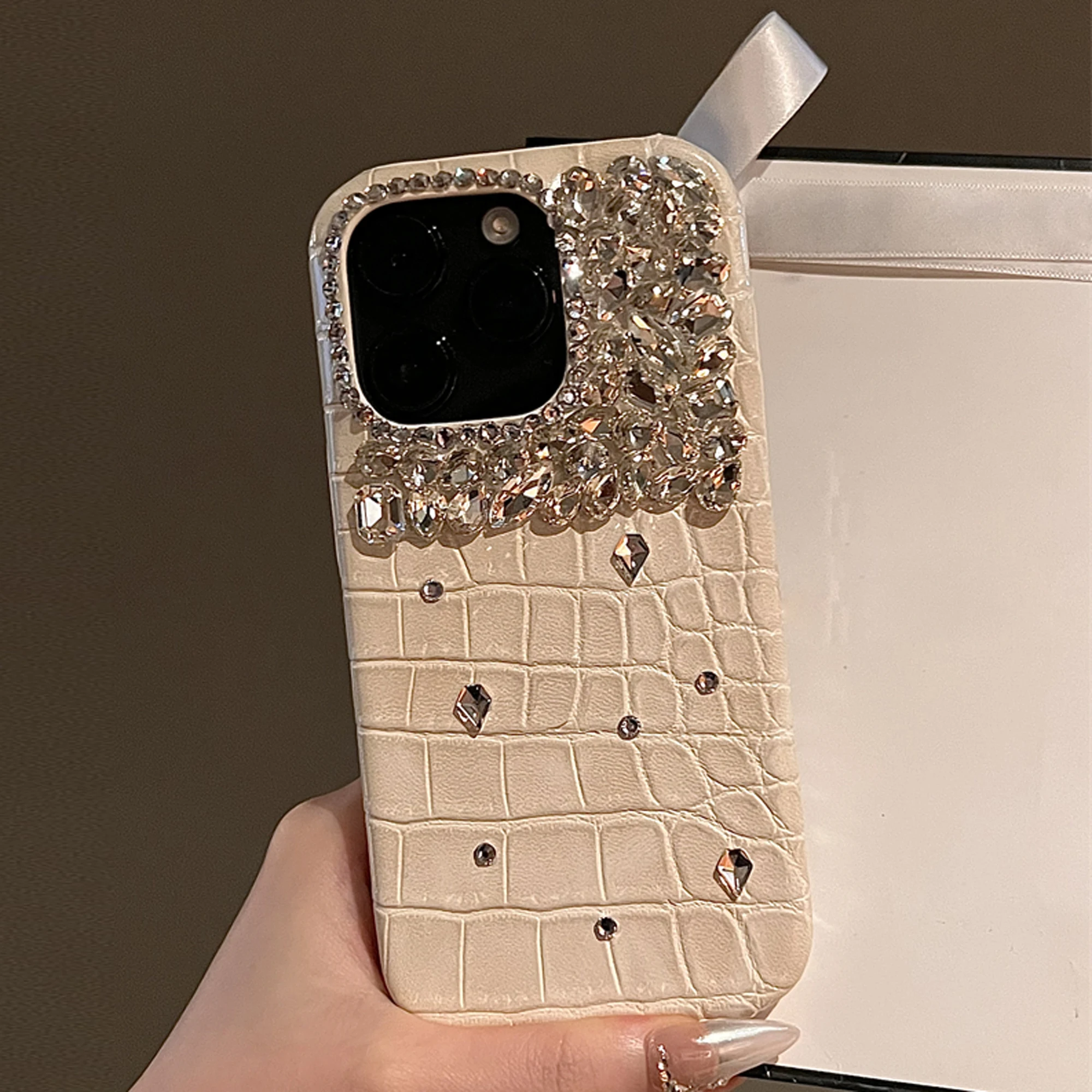 Premium Rhinestone Leather Phone Case For iPhone 15 14 13 12 11 Plus Pro Max Luxury Drop Resistant Phone Case