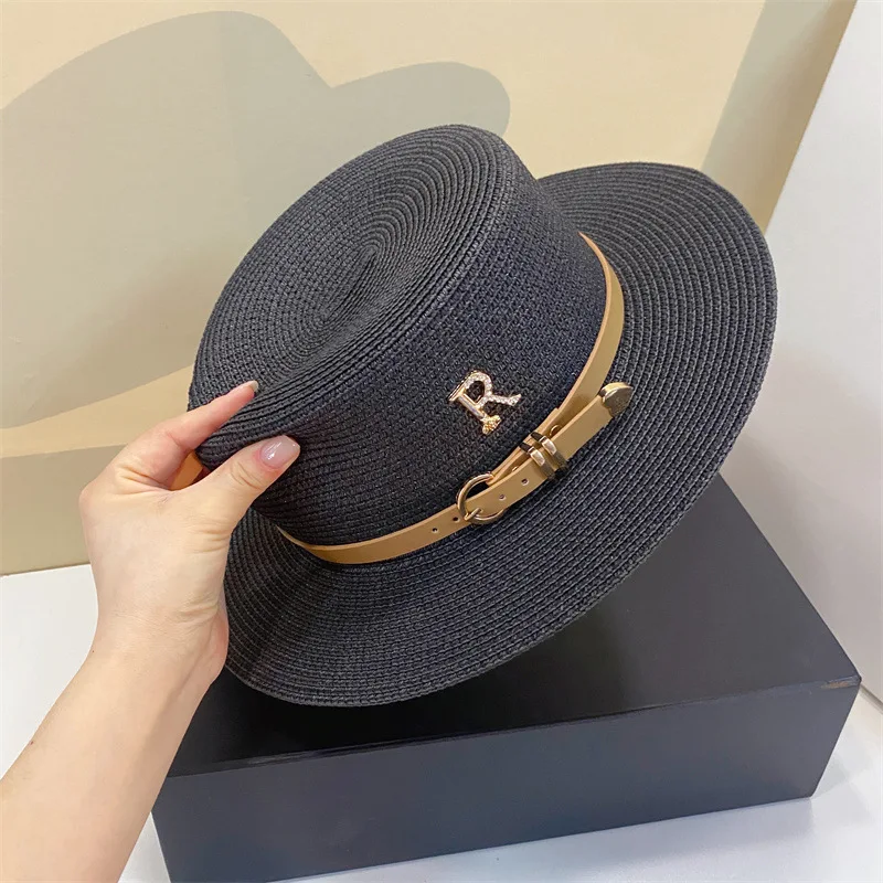 Trendy Metal R Letter Leather Buckle Flat Top Straw Hats for Women\'s Summer Sunshade Bucket Hat Female Fashion Beach Hat