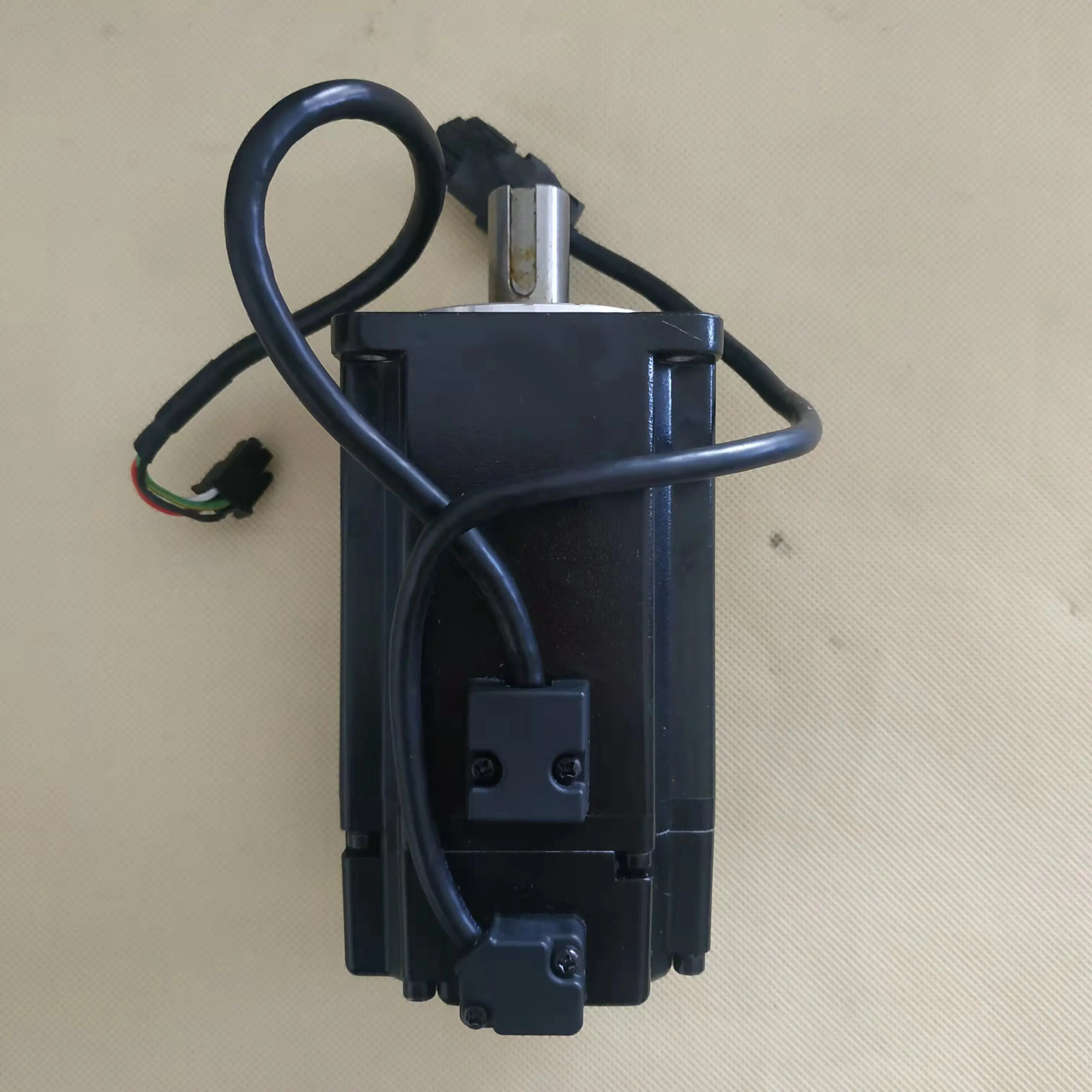 CA0807RS/ECMA-CW0807SS Servo Motor - 750W Absolute Value | Disassemblable