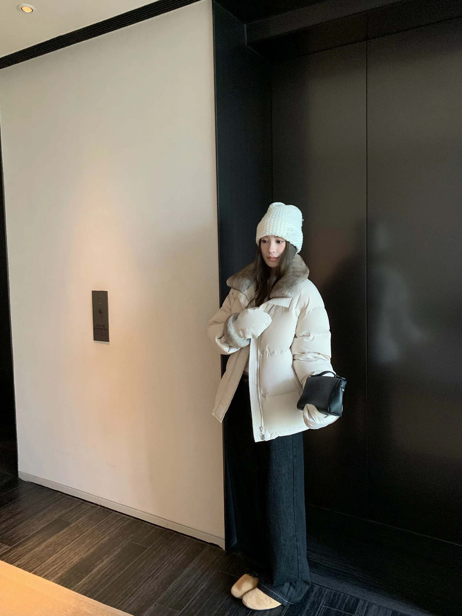 

Женские зимние универсальные теплые перчатки Hhi 90 Comfort с воротником из кроличьего меха, повседневные, на молнии...