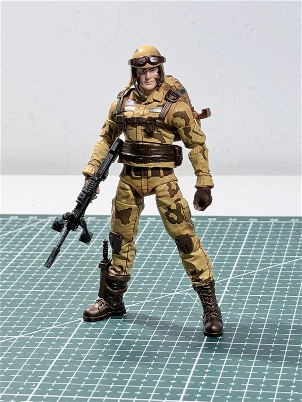 

Scale 1/18th HIYA Toys Model Special Soldier Doll Mission Operation Unit About 4.11"（10.5CM) Full Set Figure Gift For Fans