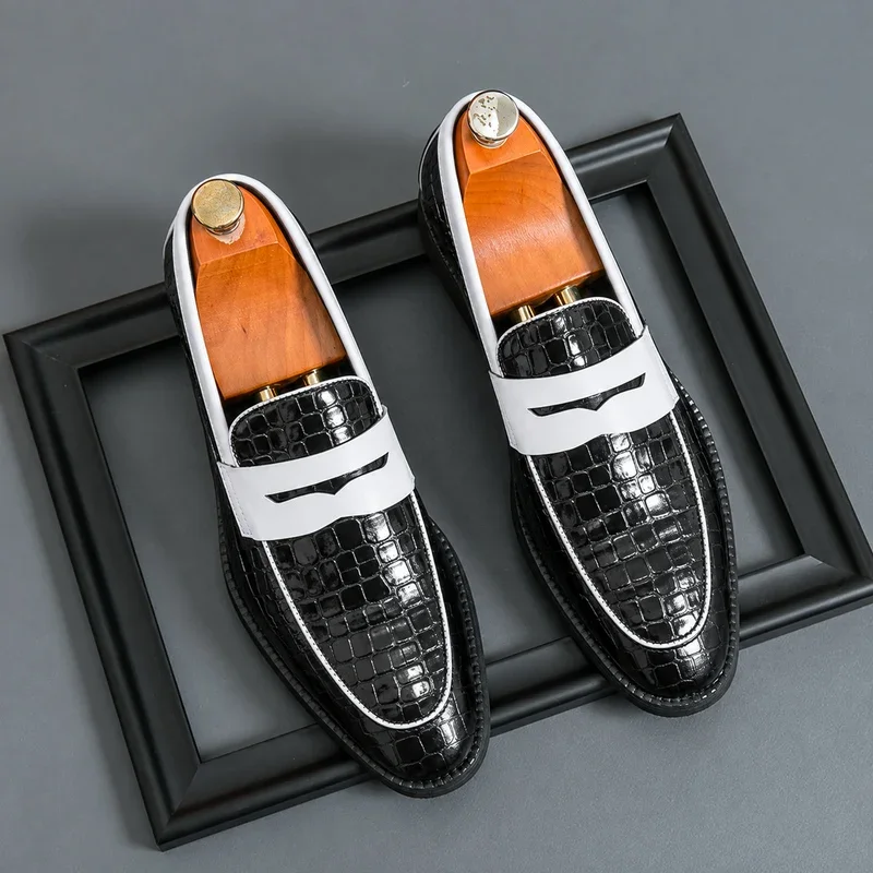 Luxury Brand Arrival Mens Fashion Patent Leather Sequin Dress Business Office Shoes Male Charm Wedding Party Prom Flats Footwear