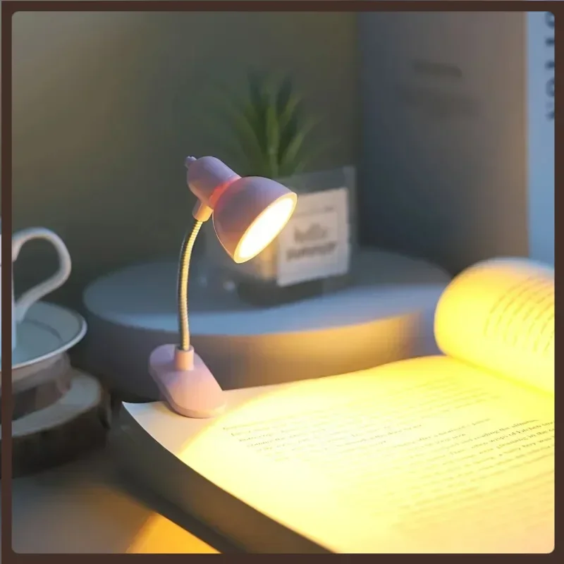 1Pcs Portable Eye-Friendly Reading Lamp - Warm & Bright Clip-On Light with Long-lasting Battery for Books and Desks