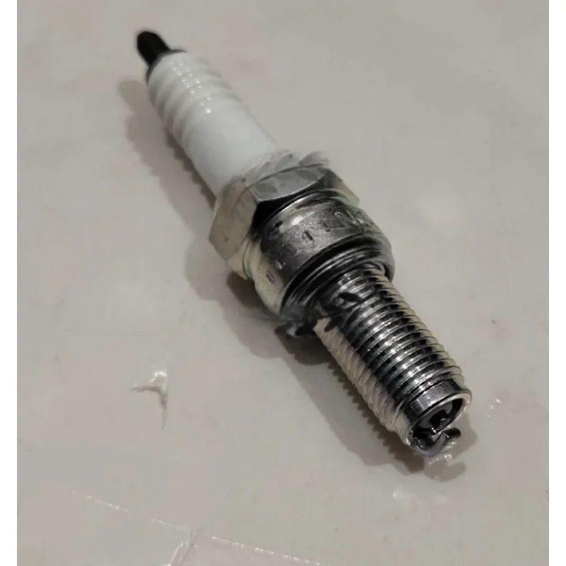 Spark Plug  For Benelli Leoncino500 BJ500  Motorcycle Ignition Plug