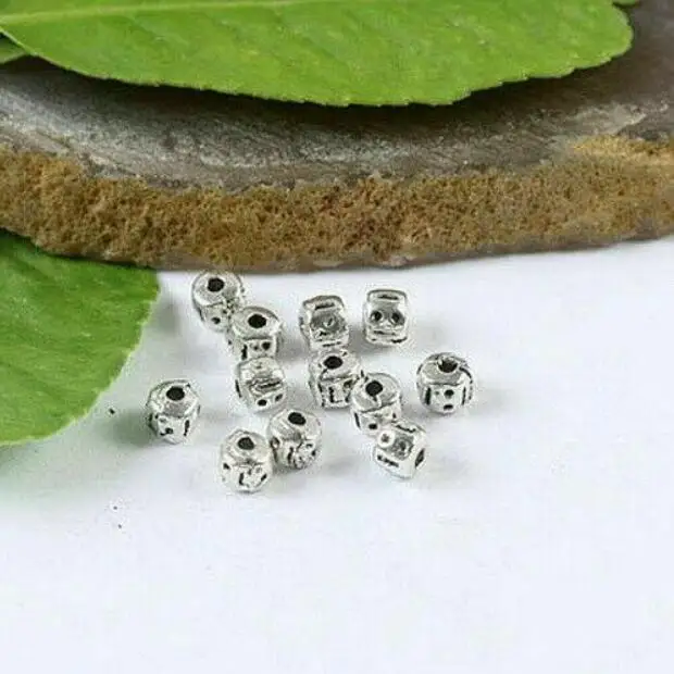 200pcs 3mm,hole1mm Tibetan silver color face pattern spacer beads H1257