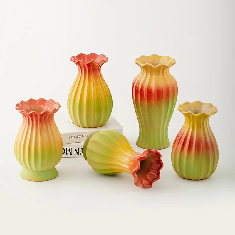 

Ceramic vase with gradient flowers, minimalist and luxurious design, high-end and exclusive