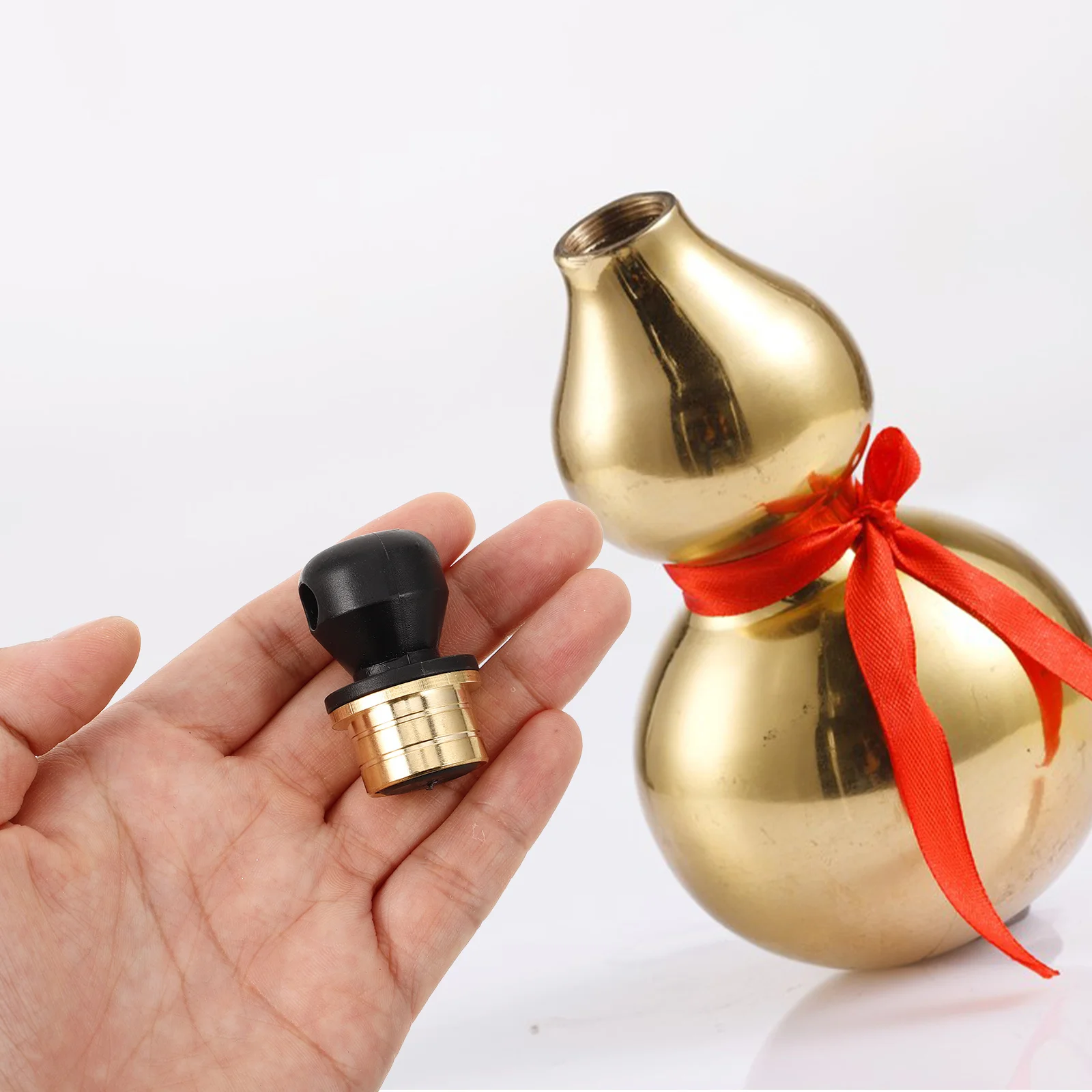 

Gourd Wine Stopper Chinese Gourd Sealer Decorative Feng Shui Ornament Replacement Bottle Cap Accessory for Beer Wine Water