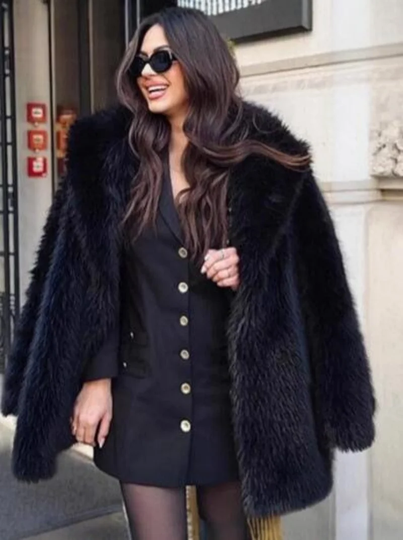 

Faux Fur Coat Women Warm Jacket Lapel Faux Fur Loose Coat 2026 Spring Winter Fashion High Street Elegant Female Daily Jacket