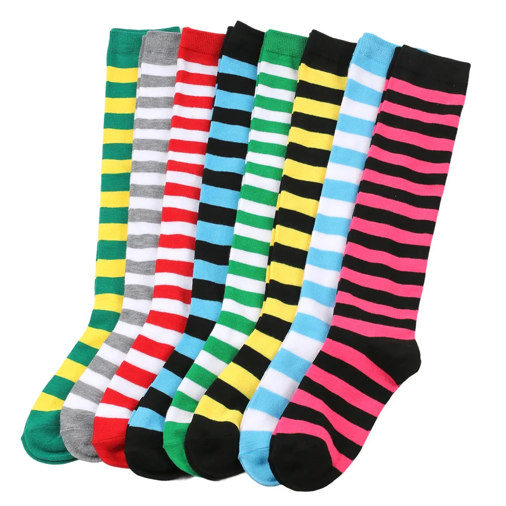 مخطط جوارب أنبوبية النساء كوس الجوارب وجوارب طويلة جوارب رياضية الأوروبية والأمريكية الأداء الجوارب مخطط العجل الجوارب