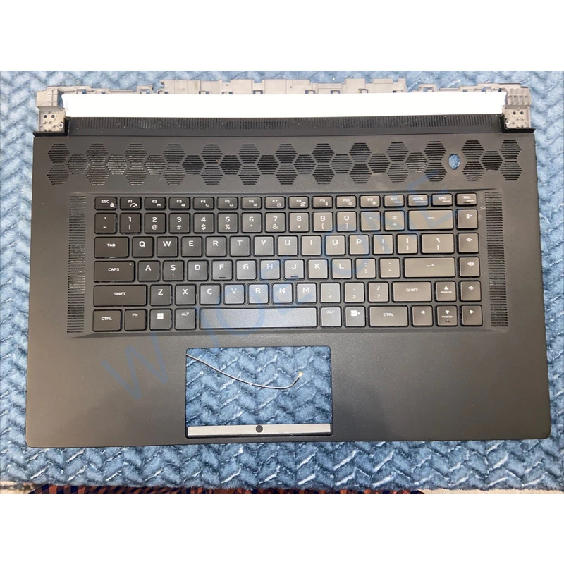 a-pour-dell-alienware-x17-r2-repose-paume-us-eng-mecanique-kbd-718m9-0718m9-b6