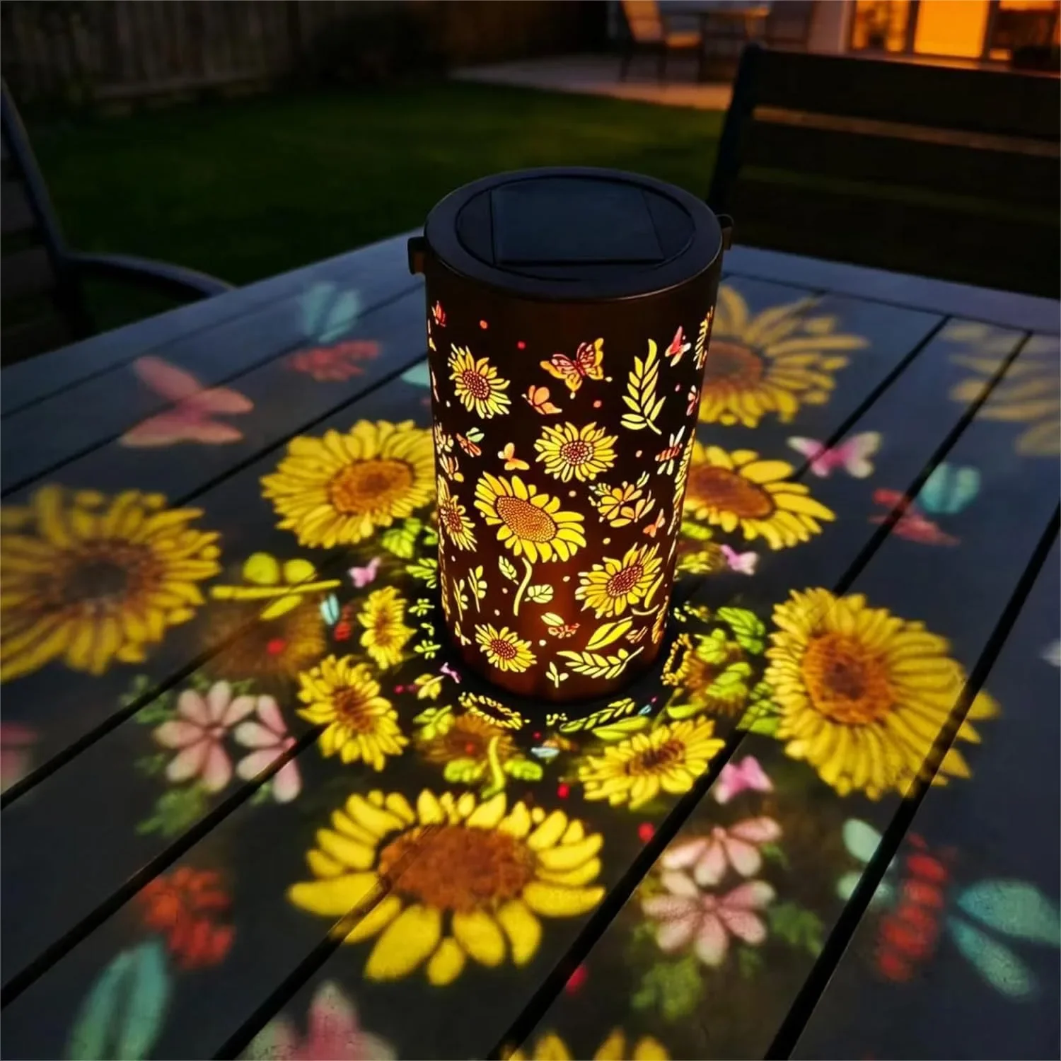 

Colorful Sunflower Solar Lantern Outdoor Waterproof Garden Decorative Light Hanging And Tabletop With Projection Pattern For Patio Garden Yard Balcony