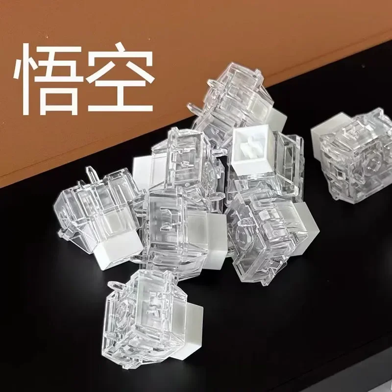 Everglide Jiangwan Wukong Magnetic Axis Switch 0.005mm RT Precision Sealed Base RGB Translucent for Mechanical Keyboards