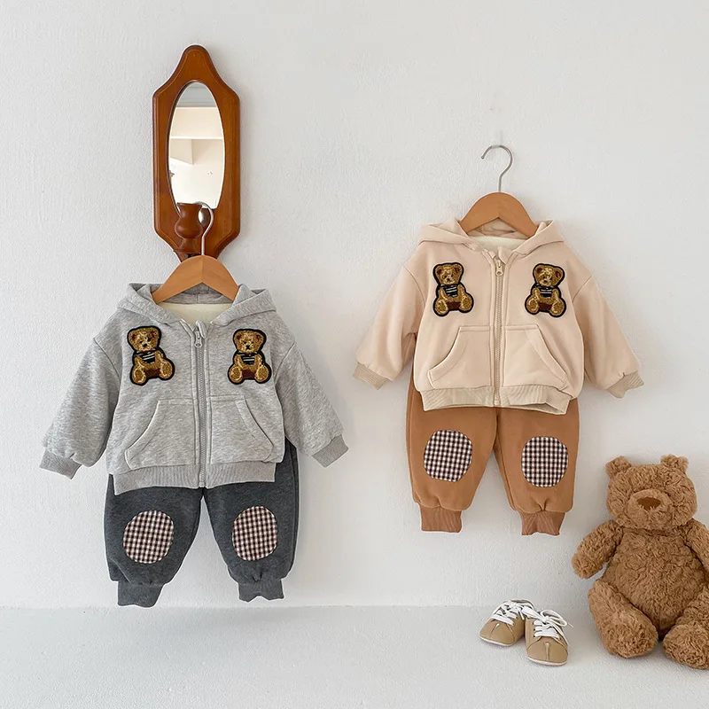 

1-3Y Newborn Baby Boys Two-piece Set Winter New Bear Printed Thick Warm Infant Boys Sweatshirt+plaid Toddler Boy Stretch Pant
