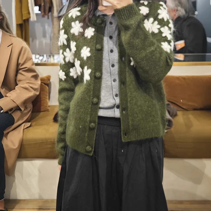 

Spring 2026 Women's Olive Green Knitted Cardigan round Neck Casual Embroidered White Flower Early Spring Fashion Wool Blend