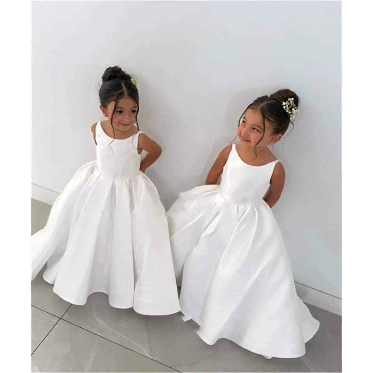 Weißes Blumenmädchenkleid mit Schleifenriemen, Mini-Brautkleid, Kinder-Ballkleid, Erstkommunion-Kleid, Vestidos, individuell gestaltet