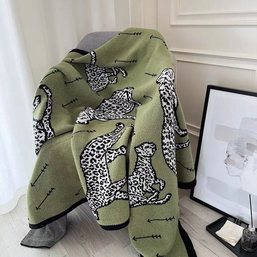

Autumn Winter Vintage Green Cheetah Blanket Zebra Sofa Blanket Nap Office Shawl Nap Blanket