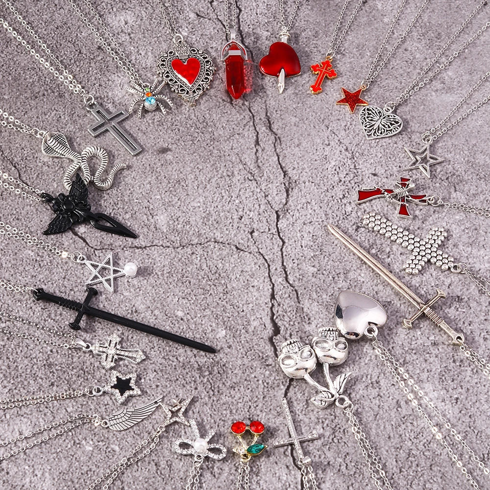 Aihua 5pcs/set Gothic Religious Cross Vampire Red Heart Pendant Necklace Set for Women Grunge Hip Hop Necklace Jewelry Gifts