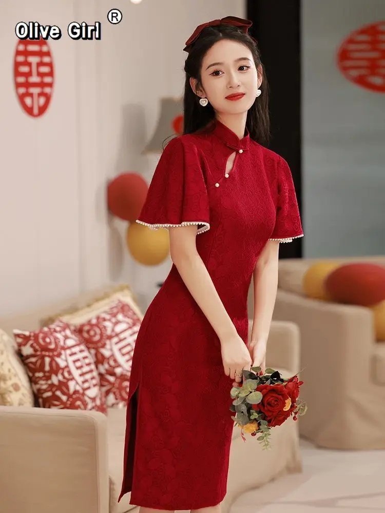 Abito rosso Cheongsam Toast per le spose Stile cinese Petite Abito da sposa di fascia alta Abbigliamento donna Versione migliorata qipao