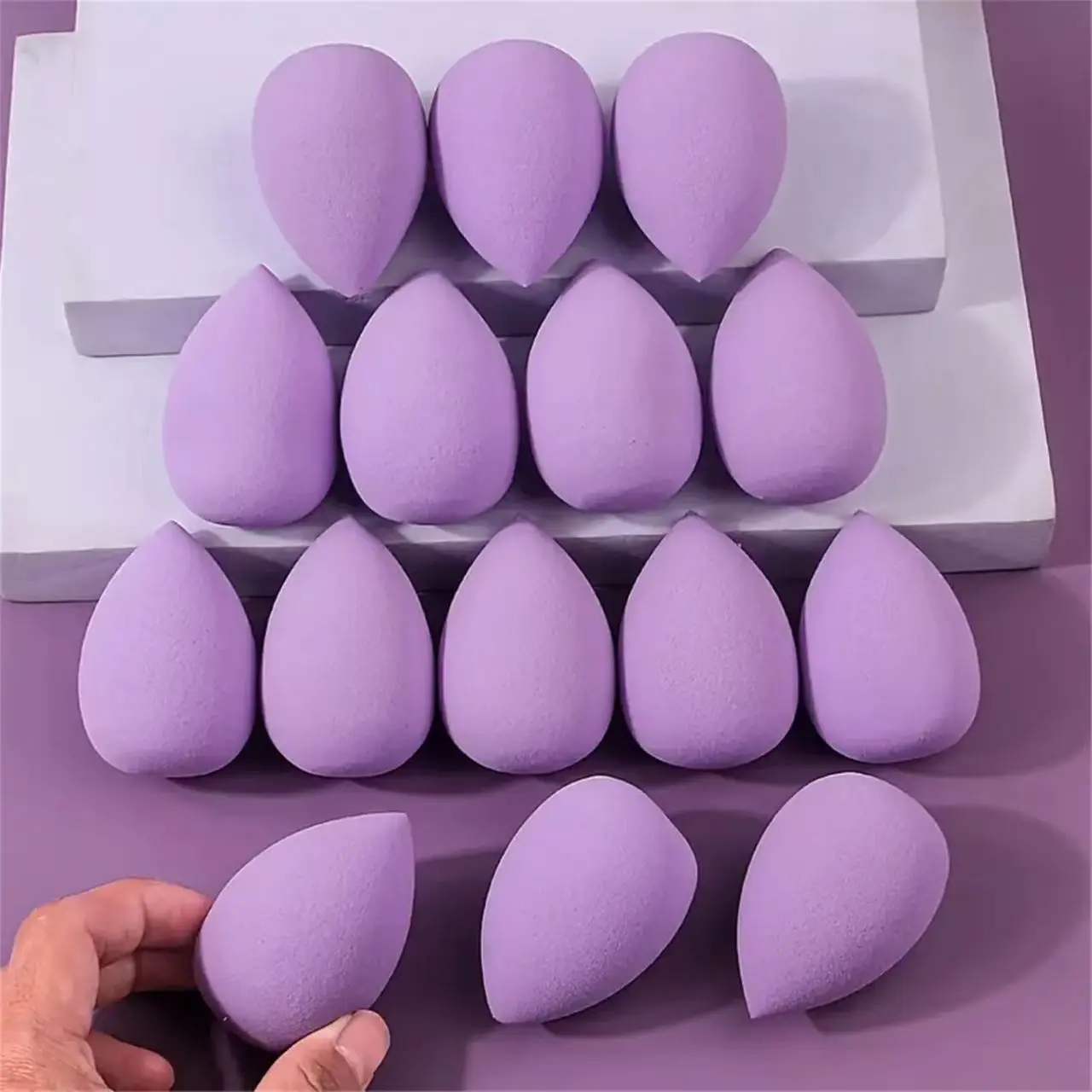 L-formaat mini schattig make-up ei 1/6 willekeurige kleuren en vormen, meerkleurige make-upspons, foundationmix schoonheidsspons