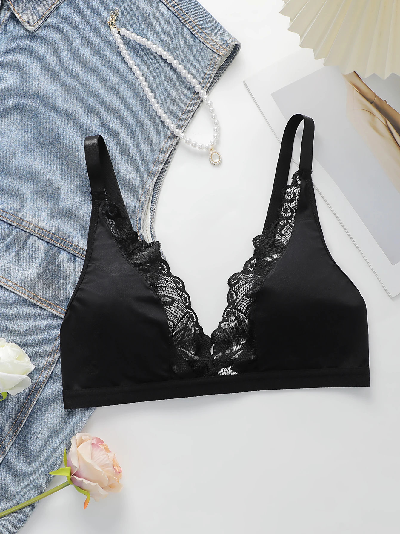 Reggiseno senza fili con scoll - Sheer Mesh Bra recensione e prezzo