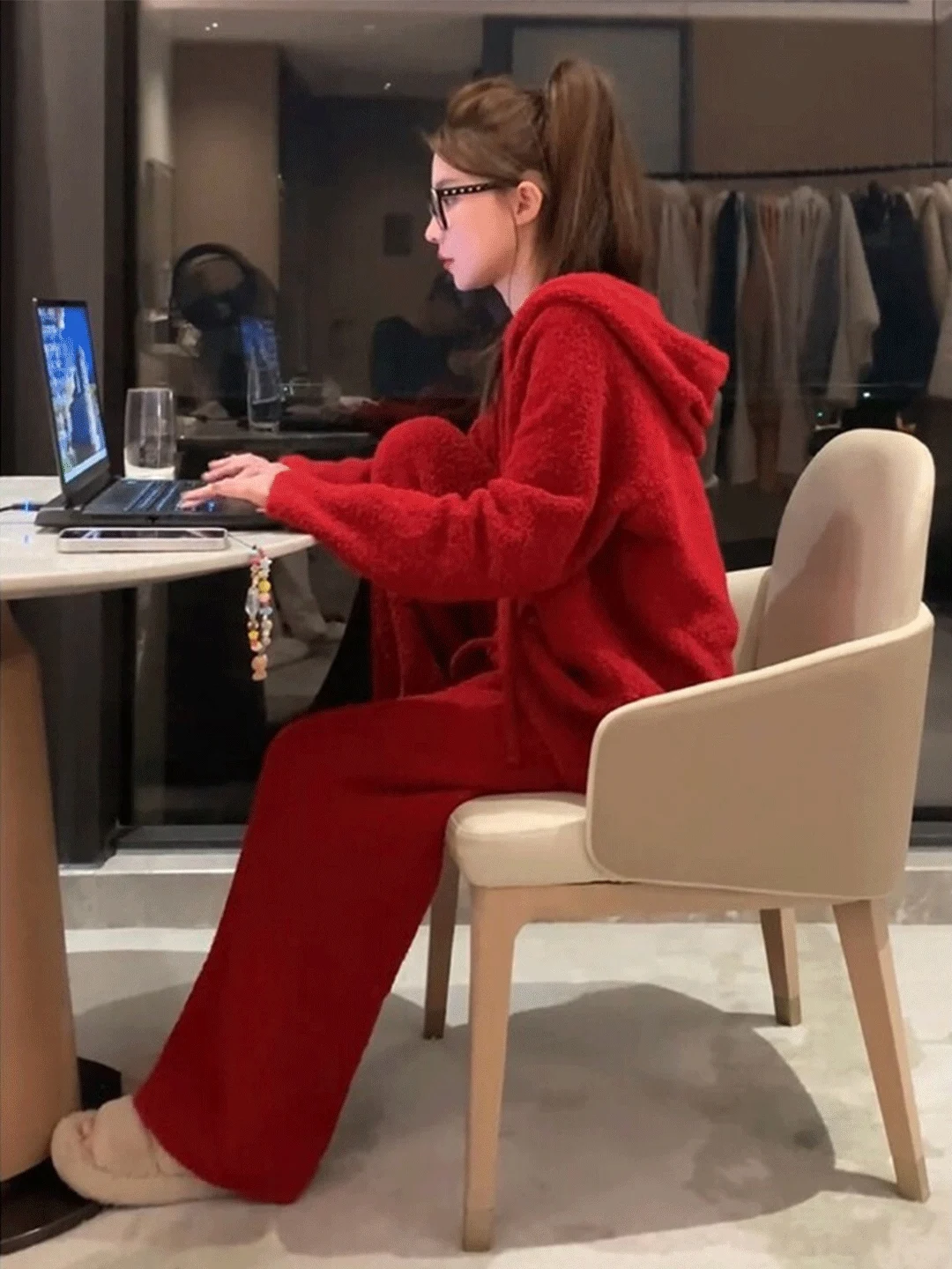 

Unique Beautiful Winter Fashion Red Hoodie And Pants Set Women's Knitted Top And Bottoms High Waist Trousers Warm Casual Wear