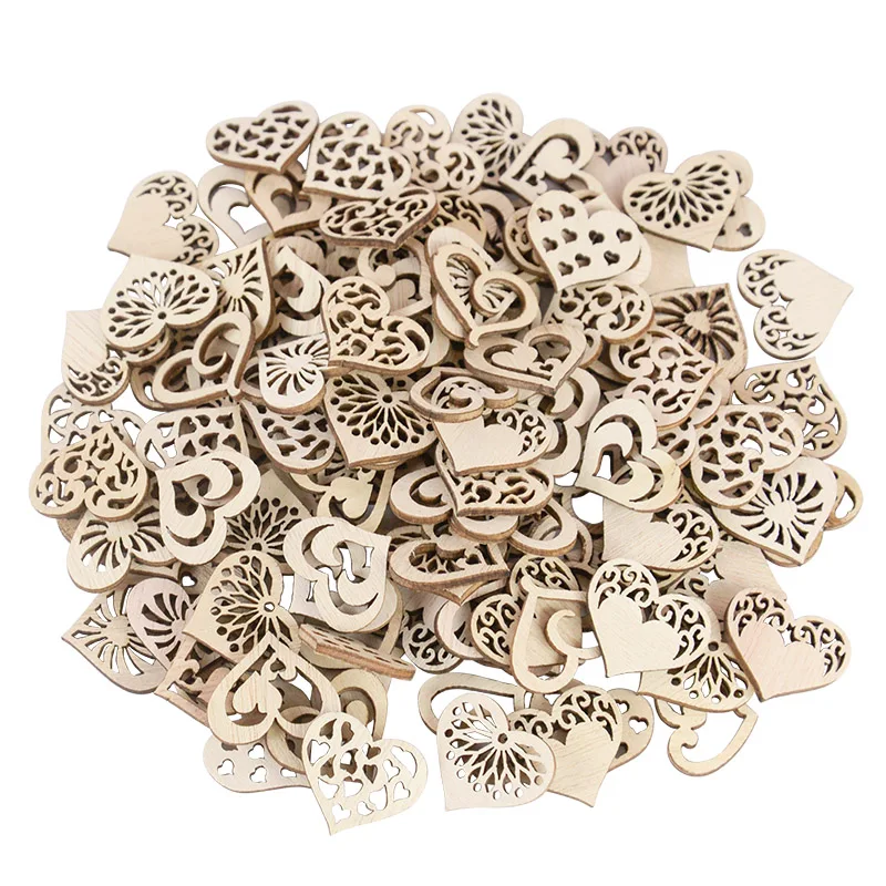 50/100 stücke Höhlte Herz Natürliche Holz Chips Scheibe Rustikalen Hochzeit Tisch Streuung Geburtstag Party Dekoration DIY Scrapbooking Handwerk