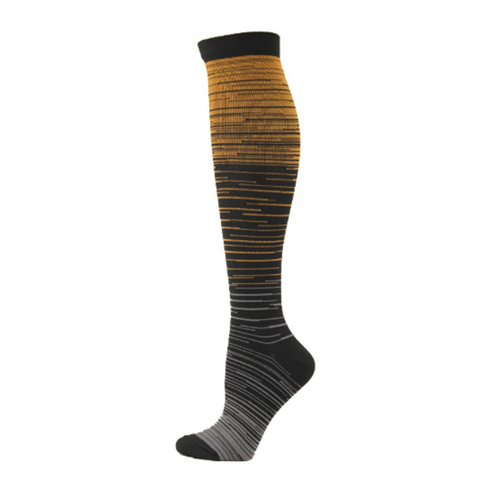 1pair Knee High Sports Socks Outdoor Running Socks High Elasticity Comfortable Men's And Women's Long Tube Sports Socks