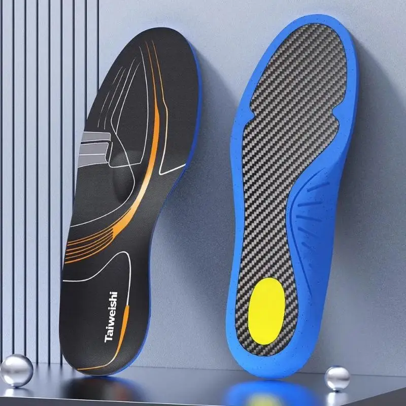 Carbon Fiber Insoles Carbon Plate Sports Running Lightweight Football Basketball Shock Absorption Anti-Torsion Type Full Palm