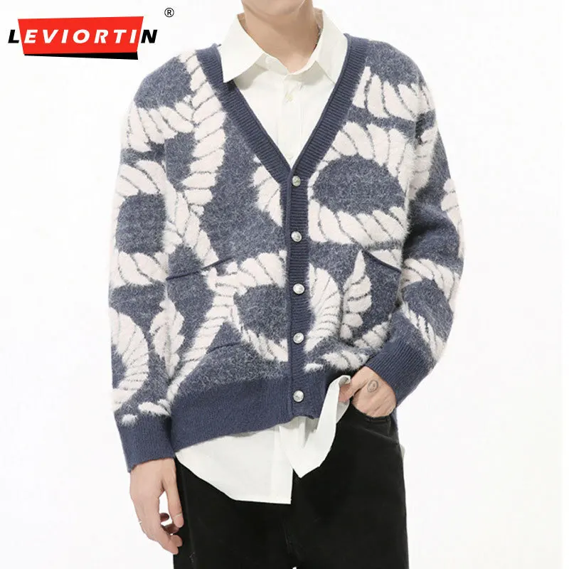 

Men's 2024 autumn new product texture three-dimensional pattern design V-neck cardigan knitted sweater fashion jacket trend