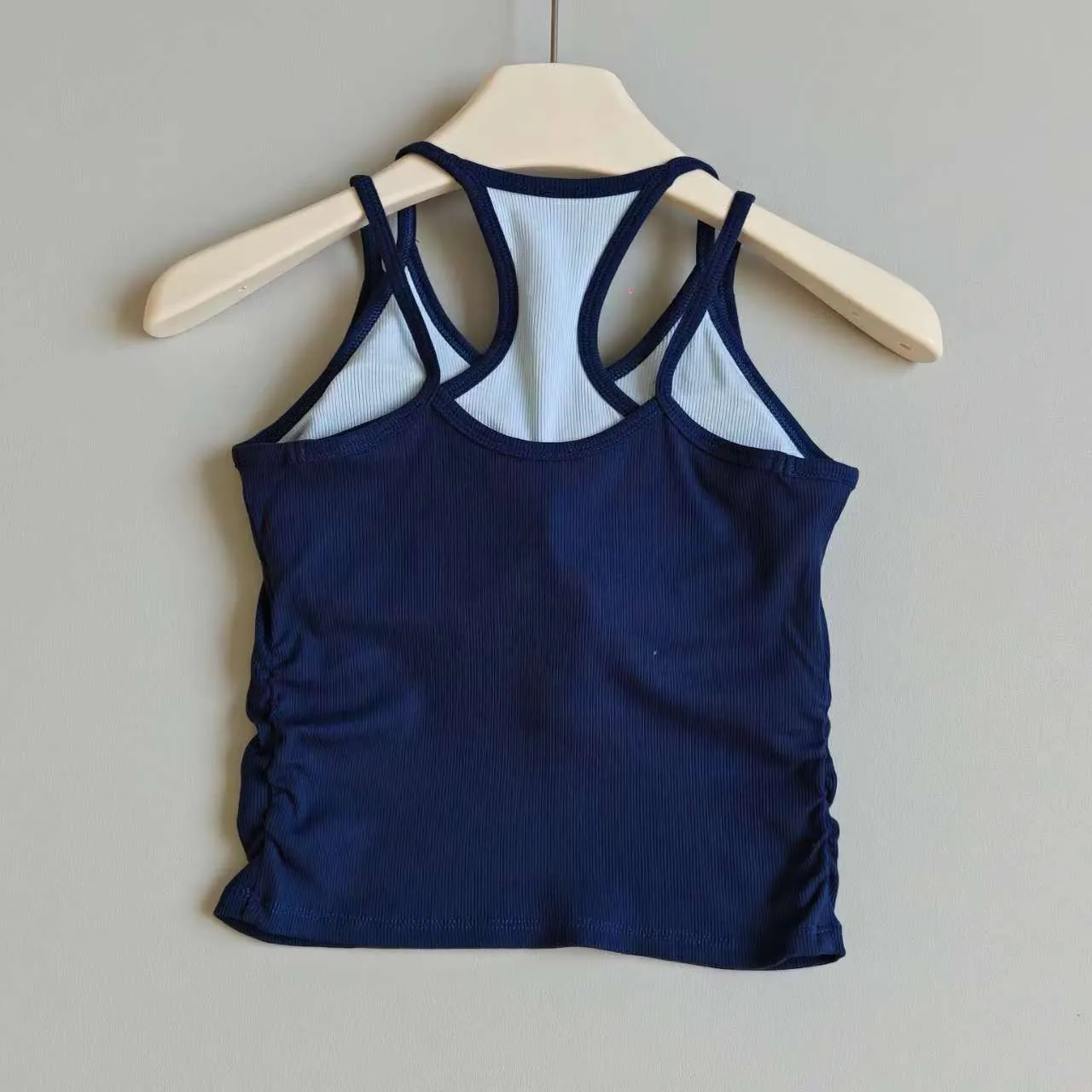 Yoga-Bekleidung Weste mit Brustpolster Stoßfest Schöner Rücken Oberbekleidung Lauf-Trainingsunterwäsche Pilates Fitness-Bekleidung – Detail 4