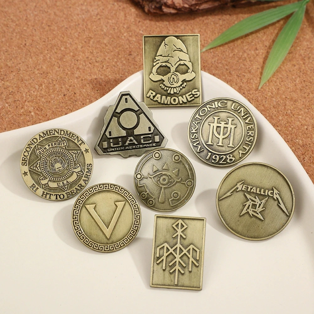 

Creative and Unique Brass Series Pin Metal Badges Accessories for Clothing Backpacks