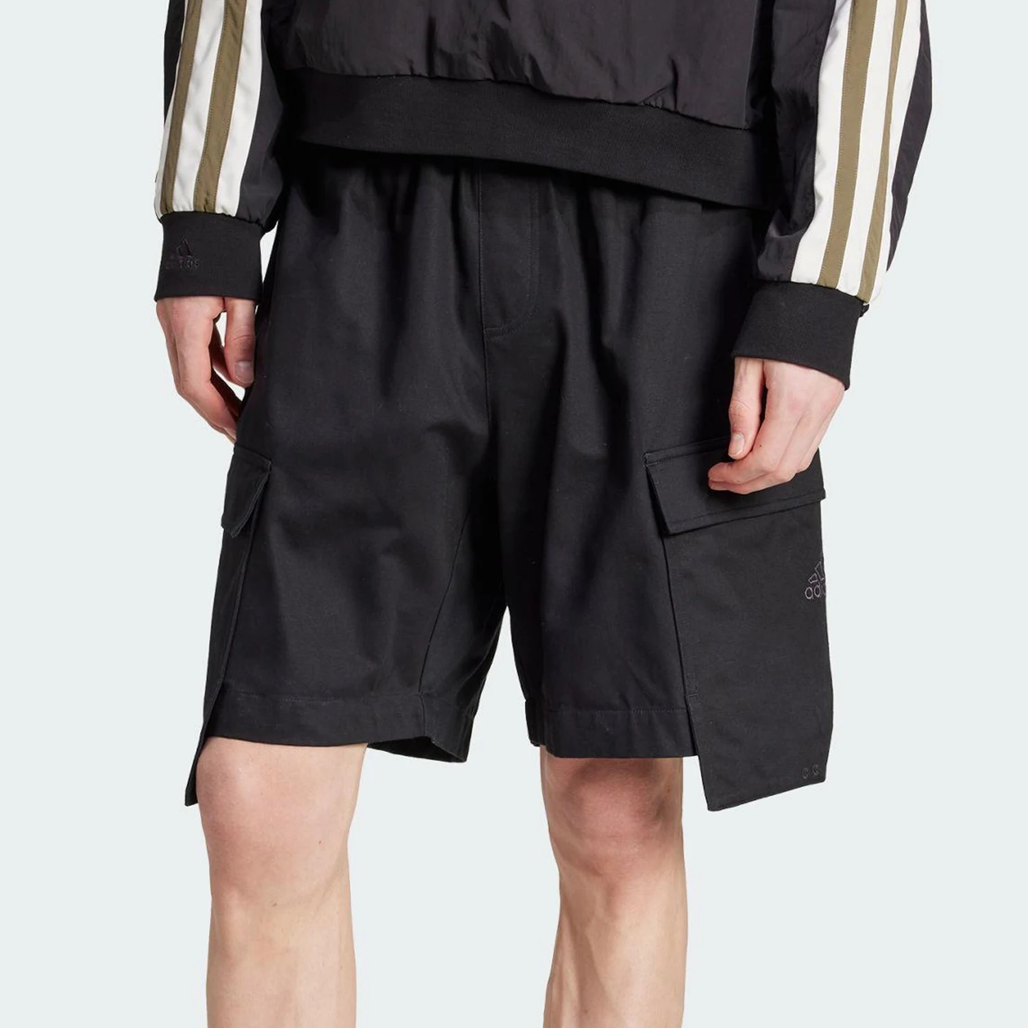 

Adidas Genuine 2025 Summer Men's Retro Cargo Sport Shorts JD5381