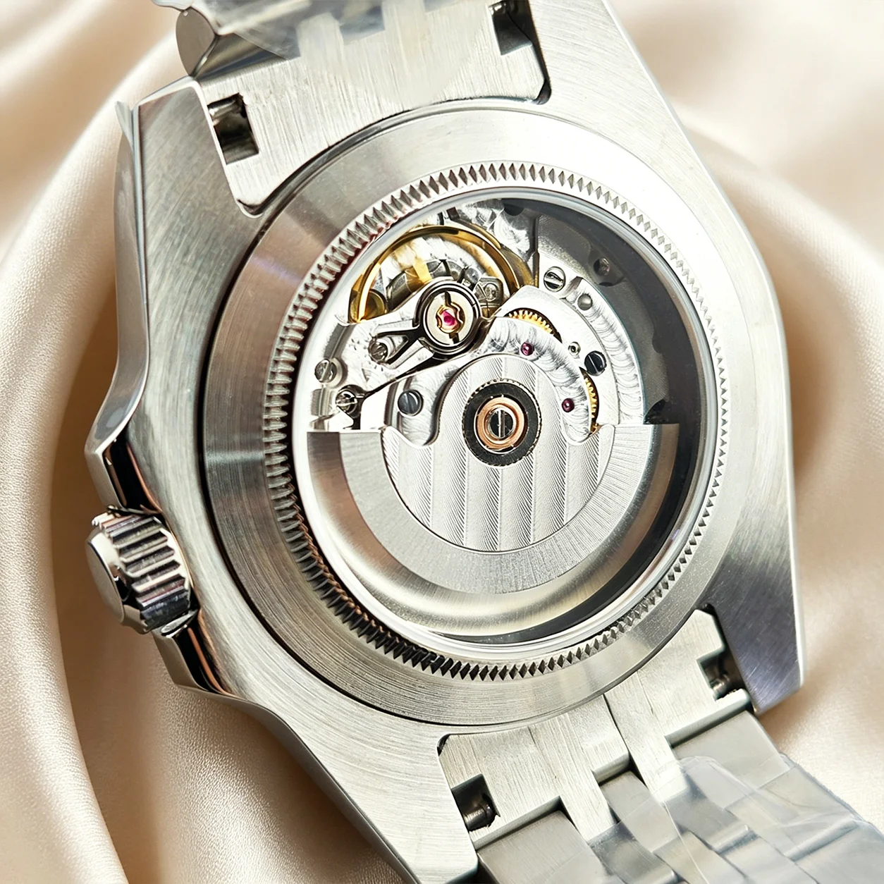 Dwayne Campbell Peacock Movement 40MM Bidirectional 24 Tooth Rotation GMT Watch  316L Stainless Steel Sapphire Glass
