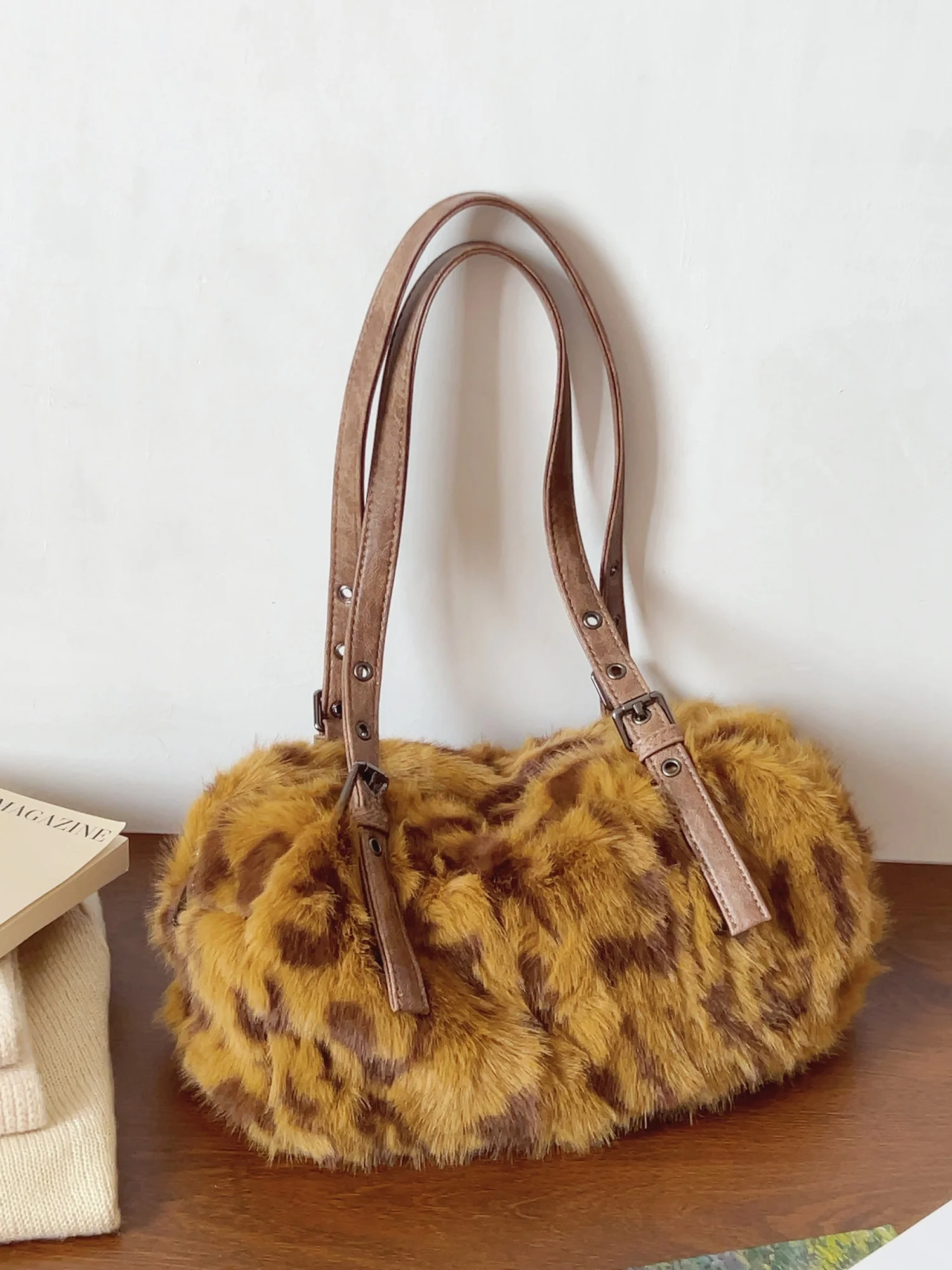 

Ретро-сумка через плечо с леопардовым принтом, женская модная универсальная сумка-тоут, сумка-подушка, осенне-зимняя сезонная сумка