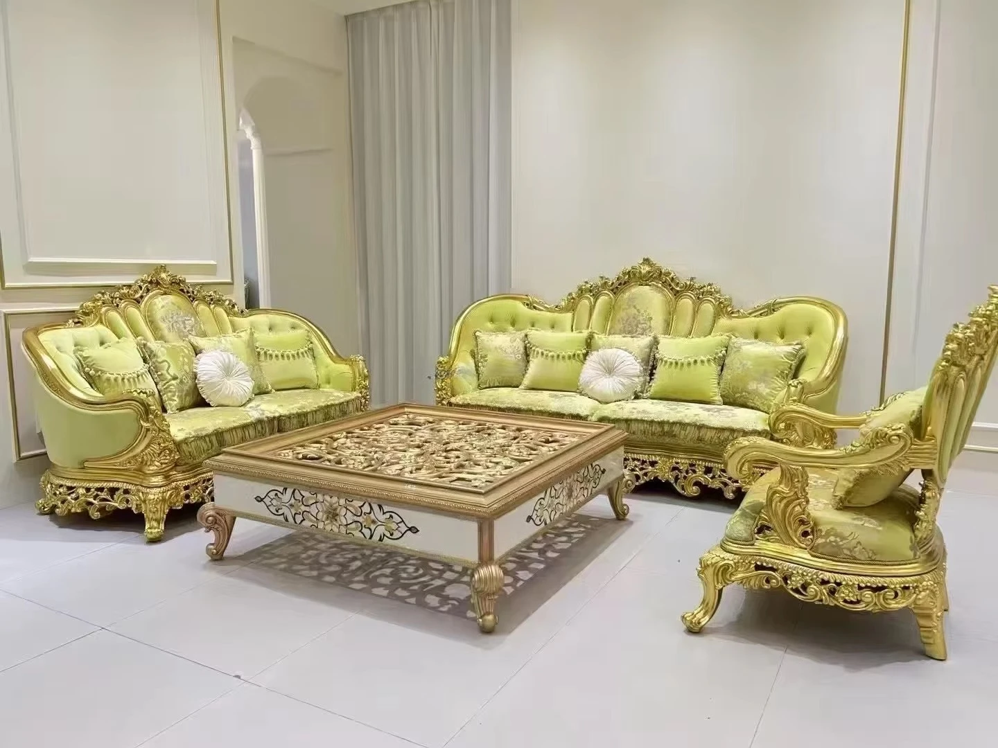 Villa Luxurious Interior Furniture Italian Antique Golden Foil Green Embroidery Floral Fabric Chesterfield Upholstered Sofa