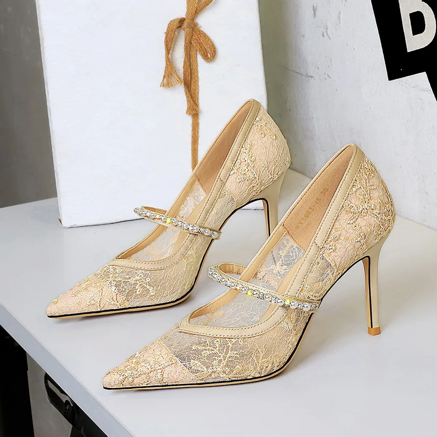 أحذية BIGTREE حجر الراين واللؤلؤ النساء مضخات الدانتيل عالية الكعب مثير أحذية الحفلات الخنجر الكعوب الفاخرة مأدبة أحذية النساء الكعوب جديد