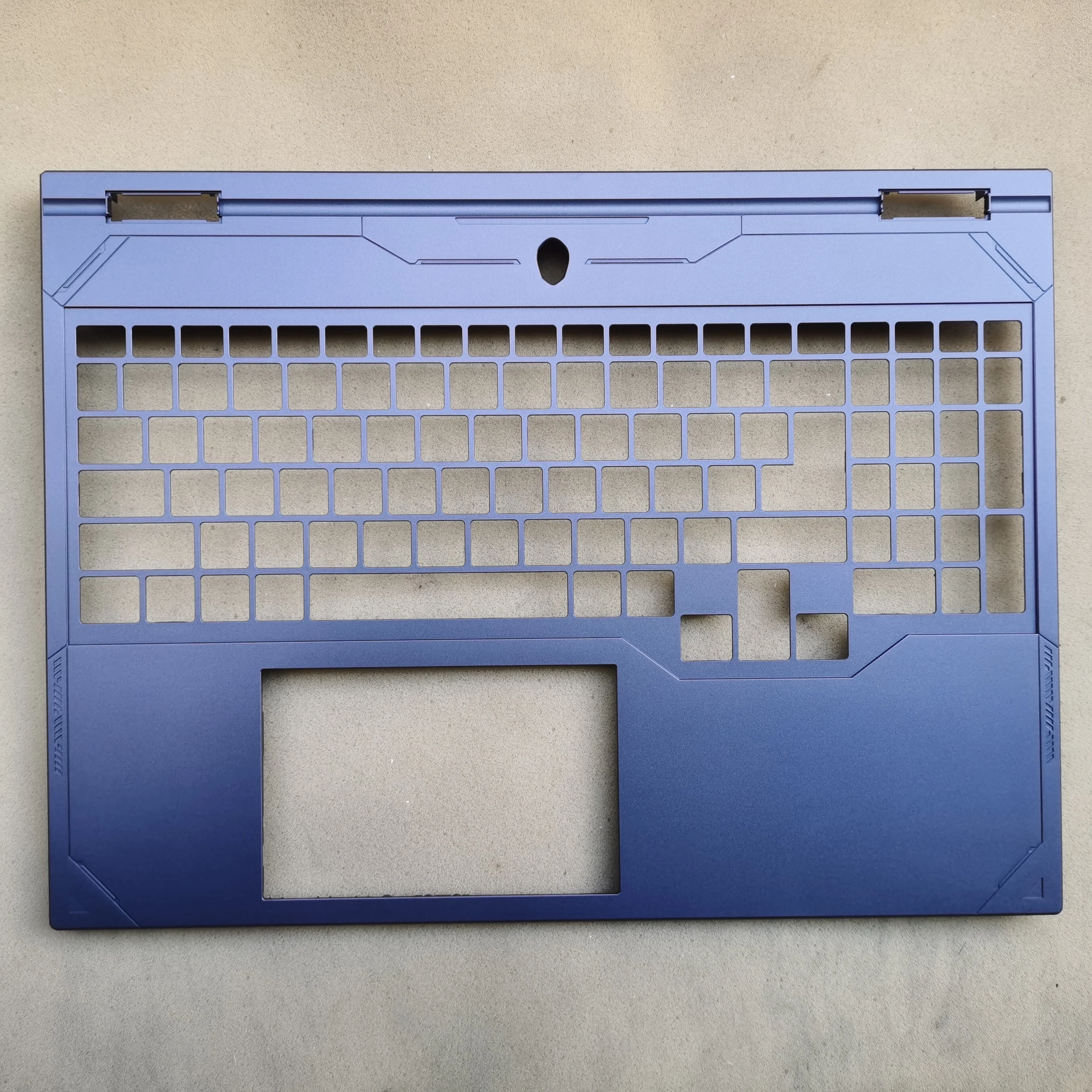 New laptop upper case cover palmrest for THUNDEROBOT 911 R16   2024“