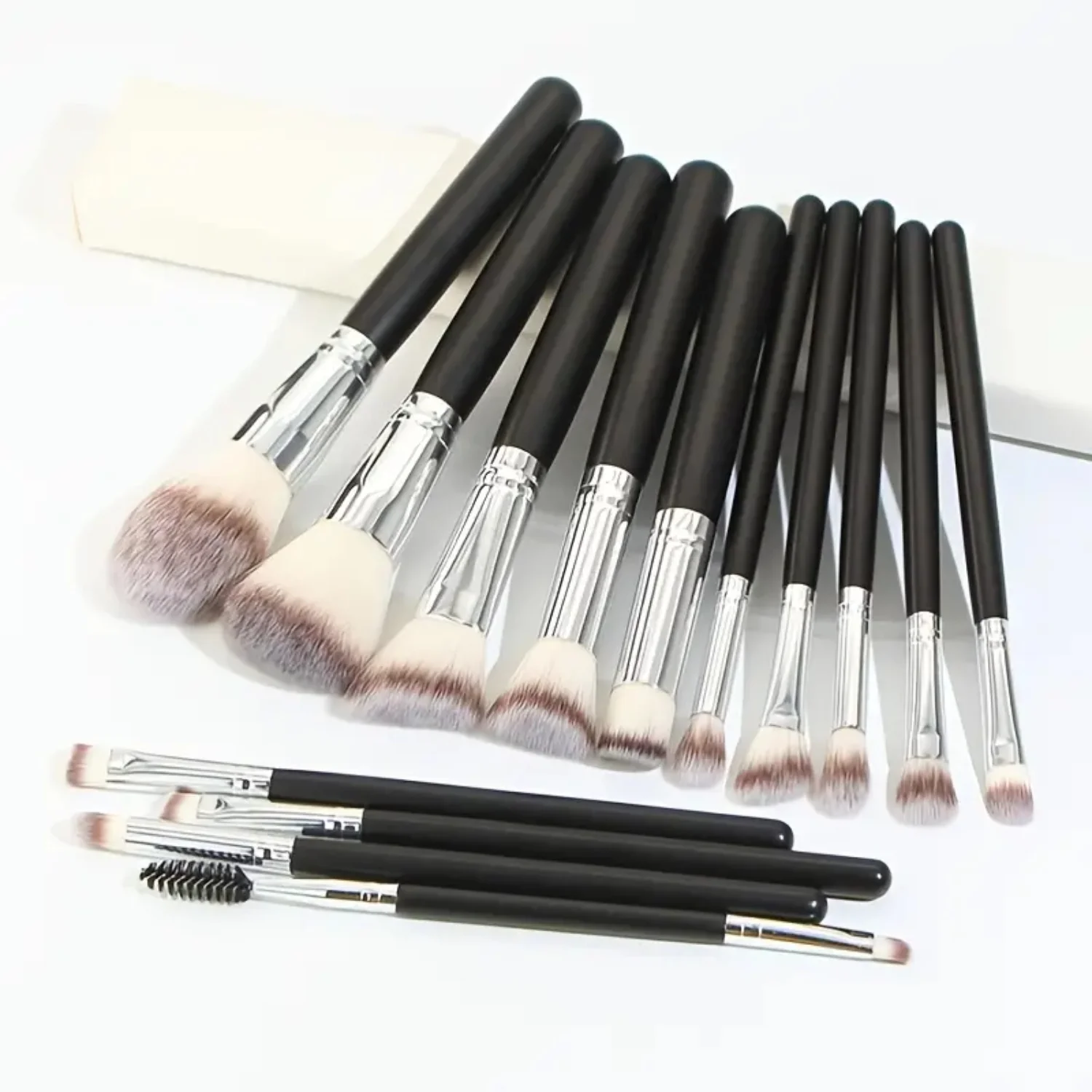 Complete 14PCS Makeup Brush Set for Perfect Power Blusher, Eyeshadow, Highlight & Bronzer Application