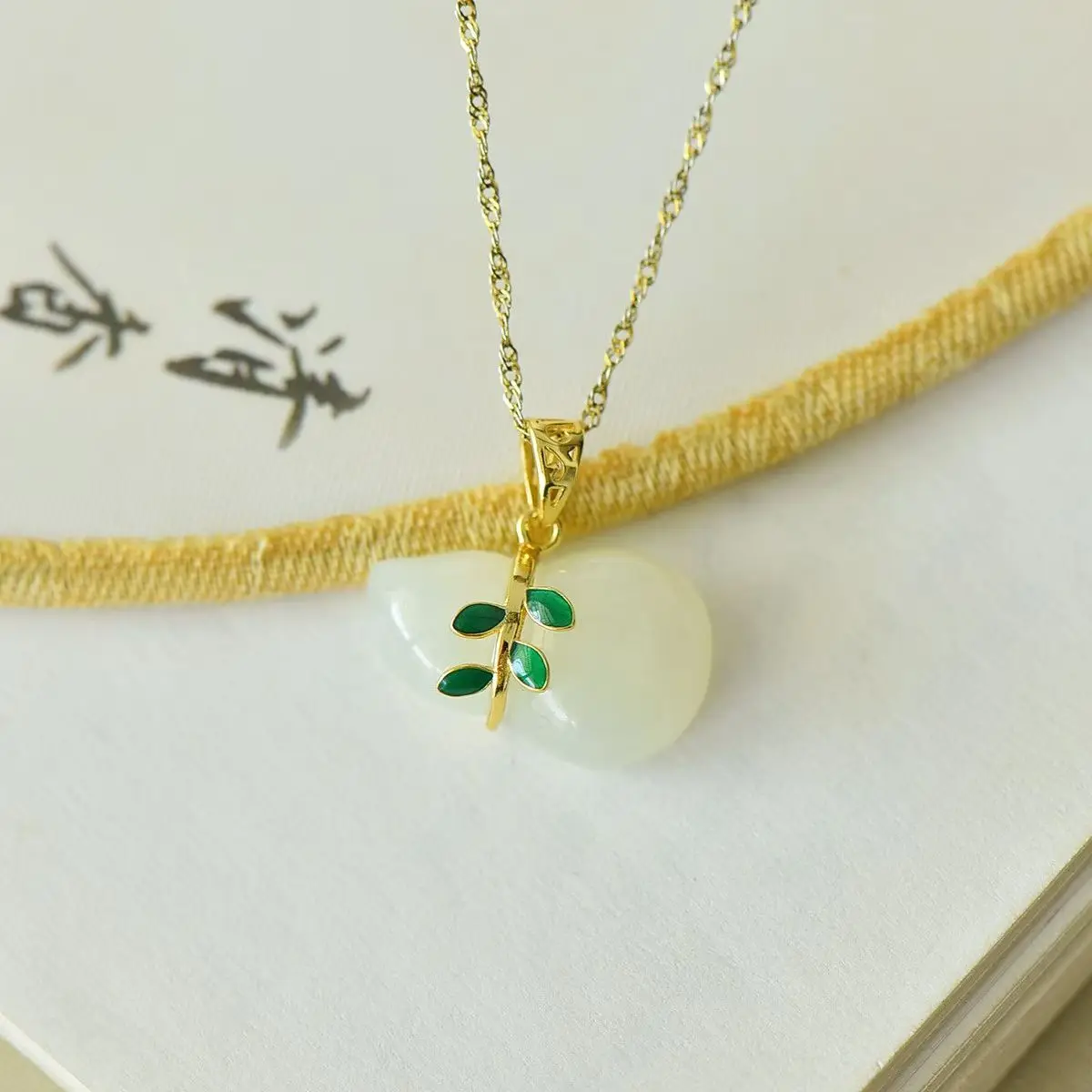 Certificated 925 silver Natural Hetian Jade Gourd Shape Necklace Blessed With Both Fortune And Prosperity Lucky Rare Jewelry