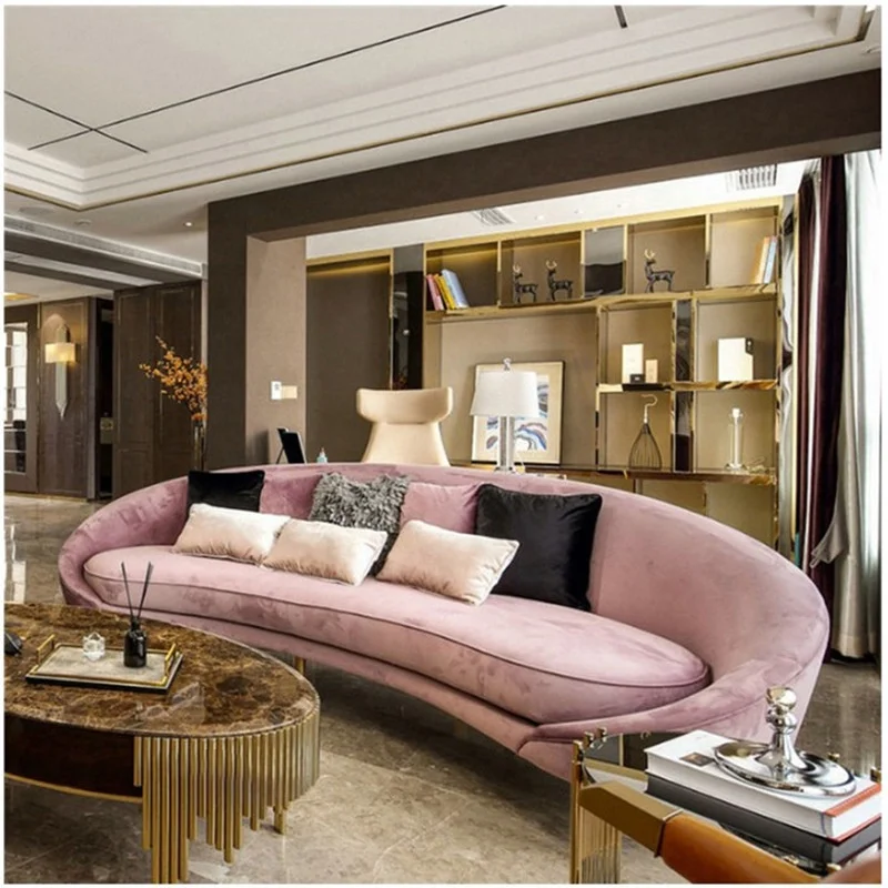 

Последние популярные современные дизайнерские модели велюровых диванов для гостиной и изогнутых диванов для лобби