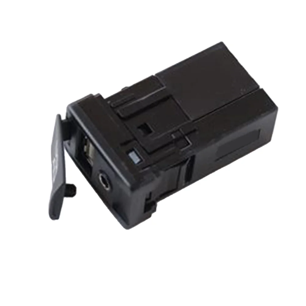 Black USB Socket Quick Installation Easy To Use Wear-resistant Non-deformation Center Console Installation Direct Installation