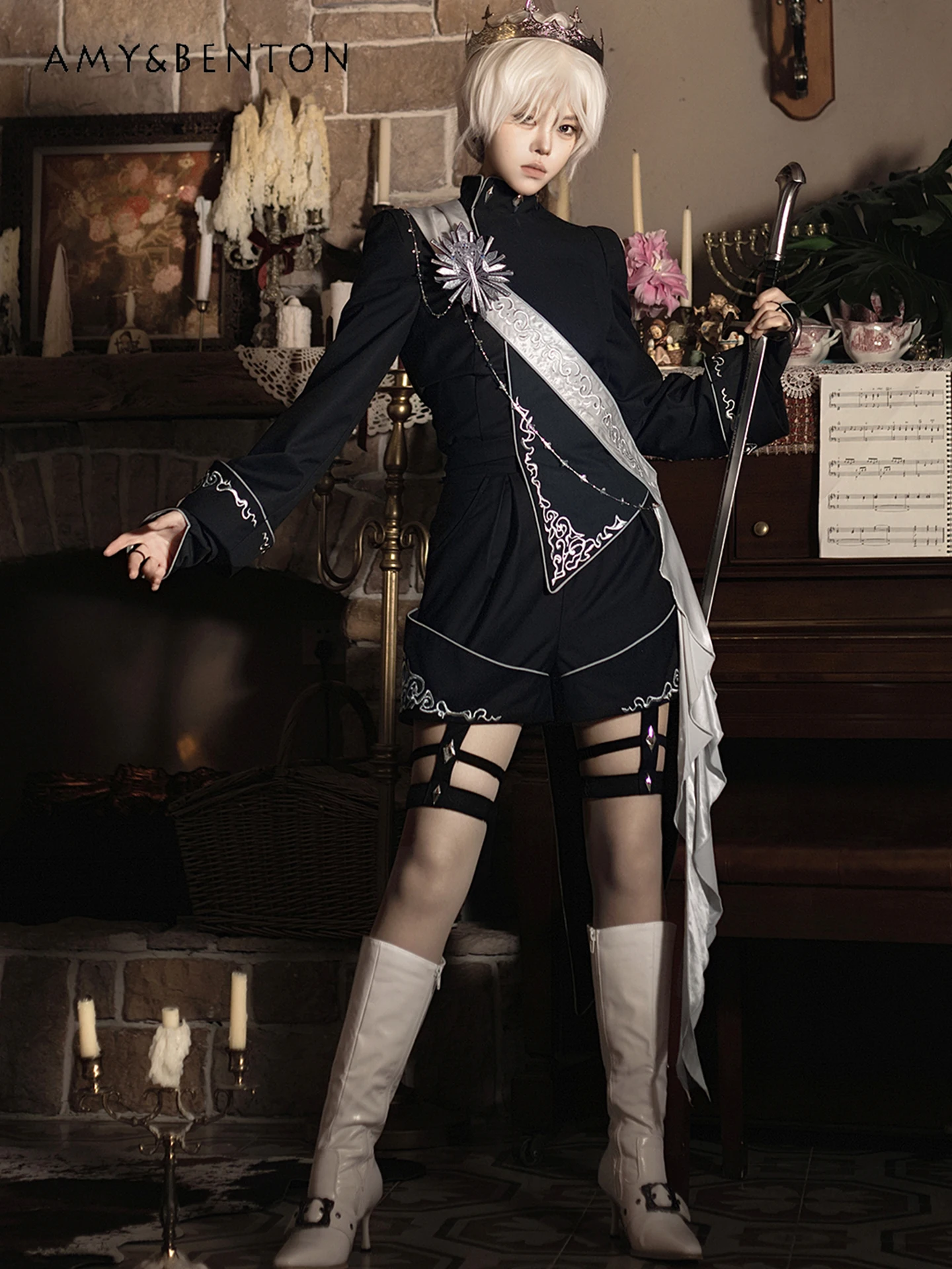 

Lolita Prince Outfit Neutral Style Youthful Black Goth Lolita Set Subculture Retro Court Style Punk Shorts Set Cosplay Costume