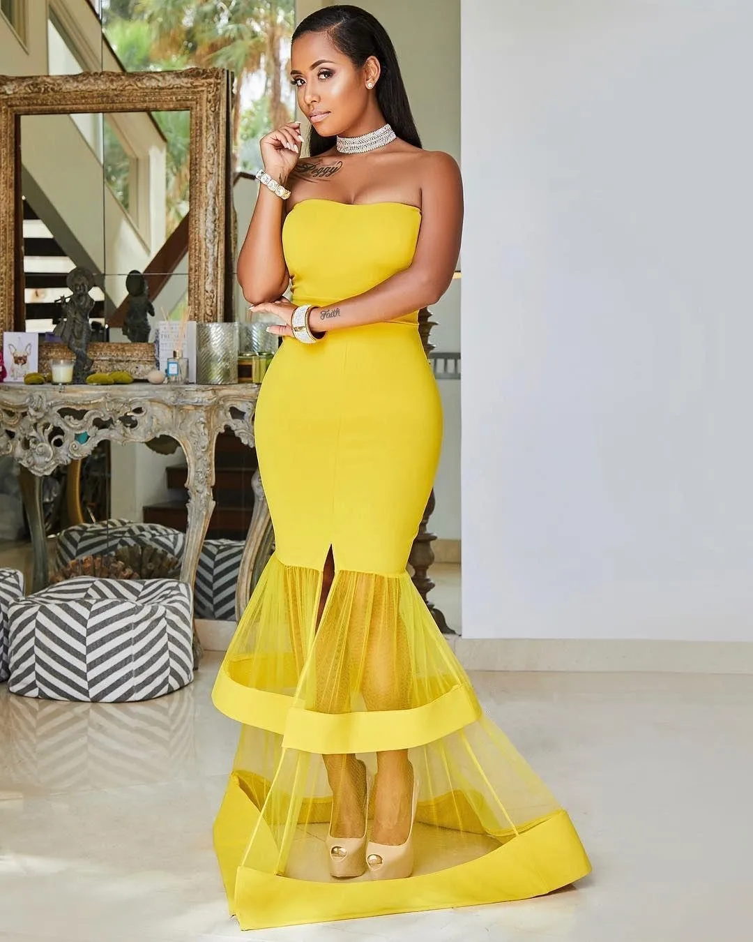

Sexy Split Prom Dresses 2022 Newest Strapless Pleat Formal Evening Party Gown For Women Tulle Sweep Train