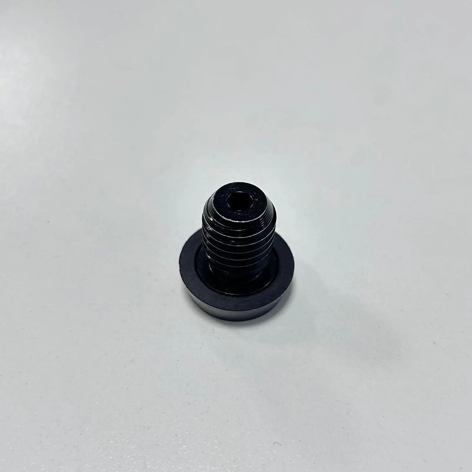 Black Joint Thread Protector Shaft Cap Cue Tip Care Tool for Pool Billiard Accessories and Snooker Cues