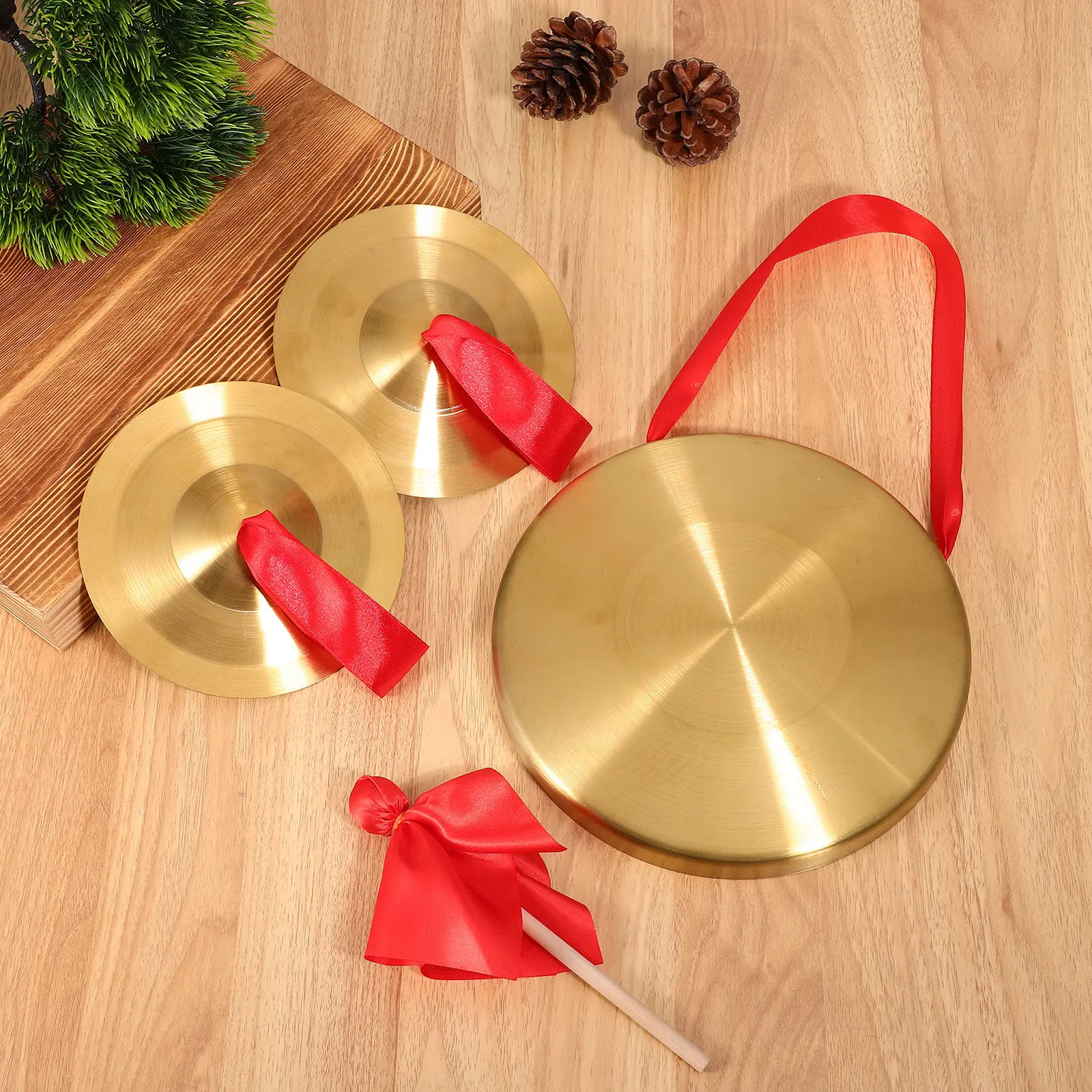 

Набор: Медный гонг и тарелки (барабаны), ручной ударный инструмент среднего размера, гонг для китайской оперы, идеально подходит для музыкальных выступлений и школ